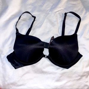 Victoria’s Secret Very Sexy Plunge bra